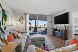 7540 Bay Island Dr S, South Pasadena, FL 33707 - Photo 9