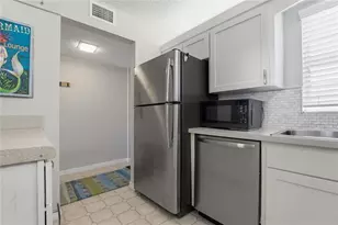 7540 Bay Island Dr S, South Pasadena, FL 33707 - Photo 13