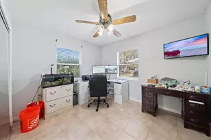 87 St Lucie Ave, Sarasota, FL 34232 - Photo 3