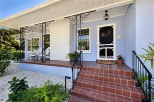 104 24th St NW, Bradenton, FL 34205 - Photo 5
