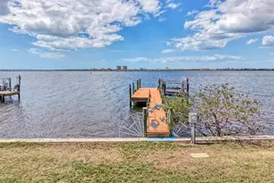 1822 Riverside Dr E, Bradenton, FL 34208 - Photo 37