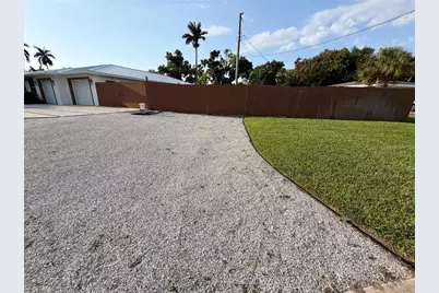 4620 7th Avenue W, Bradenton, FL 34209 - Photo 7