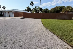 4620 7th Ave W, Bradenton, FL 34209 - Photo 7