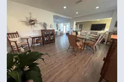 4620 7th Avenue W, Bradenton, FL 34209 - Photo 9
