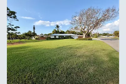 4620 7th Avenue W, Bradenton, FL 34209 - Photo 5