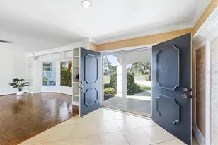 4986 Waterbridge Down, Sarasota, FL 34235 - Photo 3