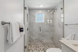 6154 Midnight Pass Rd, Sarasota, FL 34242 - Photo 21