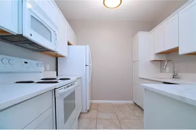 4802 51st Street W #1421, Bradenton, FL 34210 - Photo 5