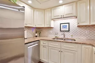 1411 57th St W, Bradenton, FL 34209 - Photo 13