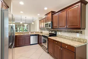 5567 Key W Pl, Bradenton, FL 34203 - Photo 9