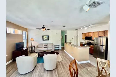 8341 38th Street Circle E #201, Sarasota, FL 34243 - Photo 5