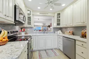 1323 Perico Point Cir, Bradenton, FL 34209 - Photo 19