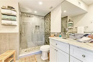 1 Benjamin Franklin Dr, Sarasota, FL 34236 - Photo 9