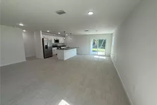 4252 Sunburst Ave, North Port, FL 34286 - Photo 5