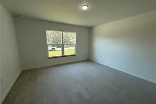 4252 Sunburst Ave, North Port, FL 34286 - Photo 15