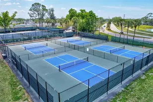 1419 Langley Dr, Sun City Center, FL 33573 - Photo 45