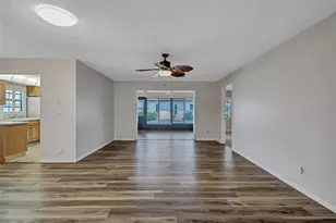 1419 Langley Dr, Sun City Center, FL 33573 - Photo 5