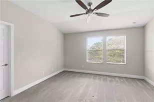 4995 Oarsman Ct, Sarasota, FL 34243 - Photo 7