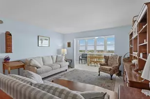 5130 Brittany Dr S, Saint Petersburg, FL 33715 - Photo 9