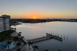 5130 Brittany Dr S, Saint Petersburg, FL 33715 - Photo 45