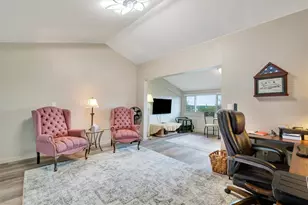 9604 Cortez Rd W, Bradenton, FL 34210 - Photo 51