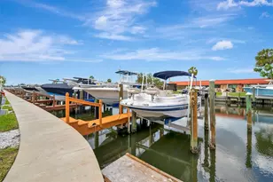 9604 Cortez Rd W, Bradenton, FL 34210 - Photo 3