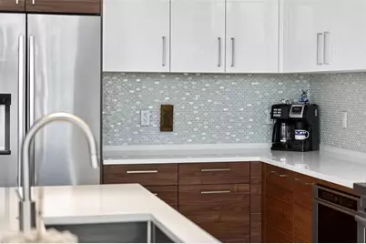 111 S Pineapple Avenue #806, Sarasota, FL 34236 - Photo 23