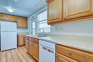 166 Edgewood Dr, Osprey, FL 34229 - Photo 13