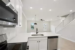 15178 Dynasty Trl, Nokomis, FL 34275 - Photo 11