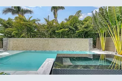 5930 Briarwood Avenue, Sarasota, FL 34231 - Photo 3