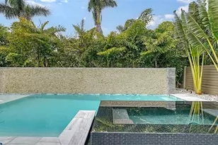 5930 Briarwood Ave, Sarasota, FL 34231 - Photo 3