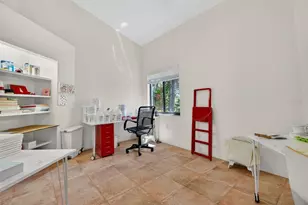 4750 Tivoli Ave, Sarasota, FL 34235 - Photo 25