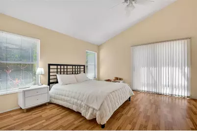 4750 Tivoli Avenue, Sarasota, FL 34235 - Photo 31