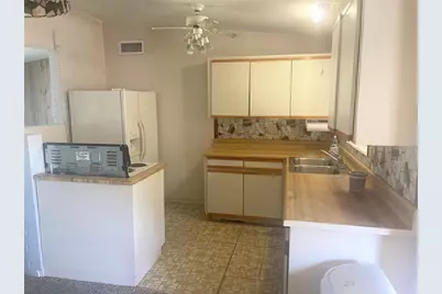 5807 16th Street W, Bradenton, FL 34207 - Photo 7