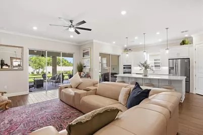 5022 Caserta Court, Palmetto, FL 34221 - Photo 9