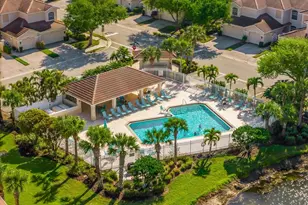 4500 Streamside Ct, Sarasota, FL 34238 - Photo 3