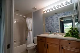 11454 E 52nd Ct E, Parrish, FL 34219 - Photo 15