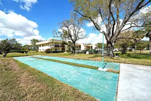 7880 Palm Aire Ln, Sarasota, FL 34243 - Photo 17