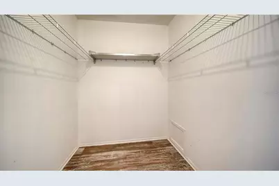 7880 Palm Aire Lane #203, Sarasota, FL 34243 - Photo 11