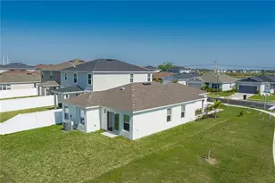 10468 Wet Marsh Cv, Parrish, FL 34219 - Photo 23