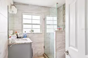 4922 18th St E, Bradenton, FL 34203 - Photo 11