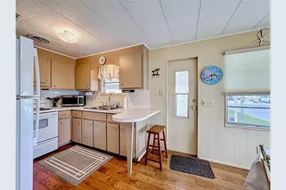 80 Del Rio Drive, Palmetto, FL 34221 - Photo 13