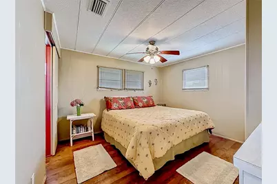 80 Del Rio Drive, Palmetto, FL 34221 - Photo 17