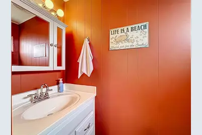 80 Del Rio Drive, Palmetto, FL 34221 - Photo 15