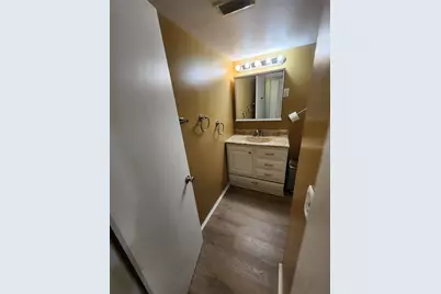 5842 Welcome Road #J2, Bradenton, FL 34207 - Photo 17