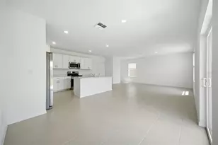 17837 Haden Cove, Parrish, FL 34219 - Photo 9