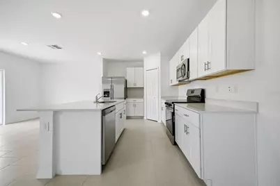 17837 Haden Cove, Parrish, FL 34219 - Photo 7