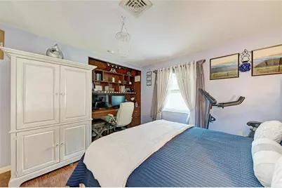 7236 Las Casas Dr, Sarasota, FL 34243 - Photo 31