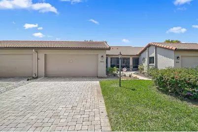 892 Country Club Circle #50, Venice, FL 34293 - Photo 1