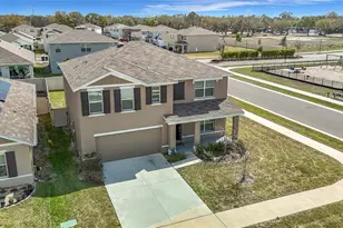 9201 Sapphire Crk Pl, Temple Terrace, FL 33637 - Photo 3